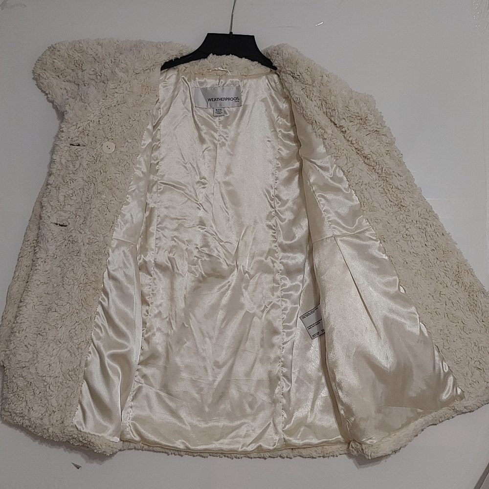 Weatherproof Coat - Picture 4 of 7